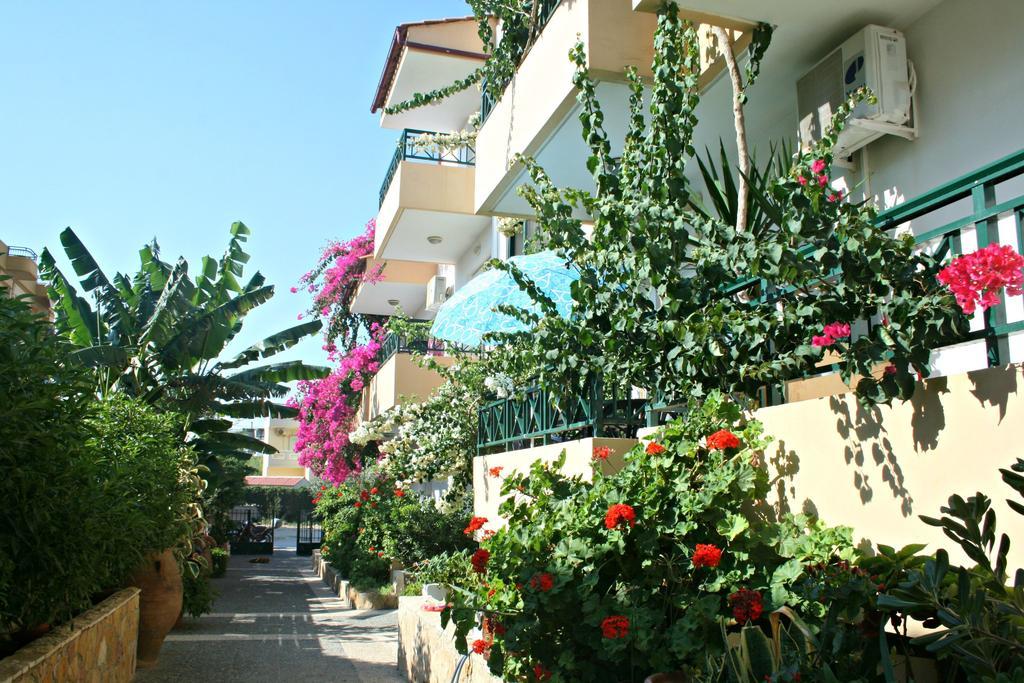 Minoica Beach Apartments Amoudara  Ngoại thất bức ảnh